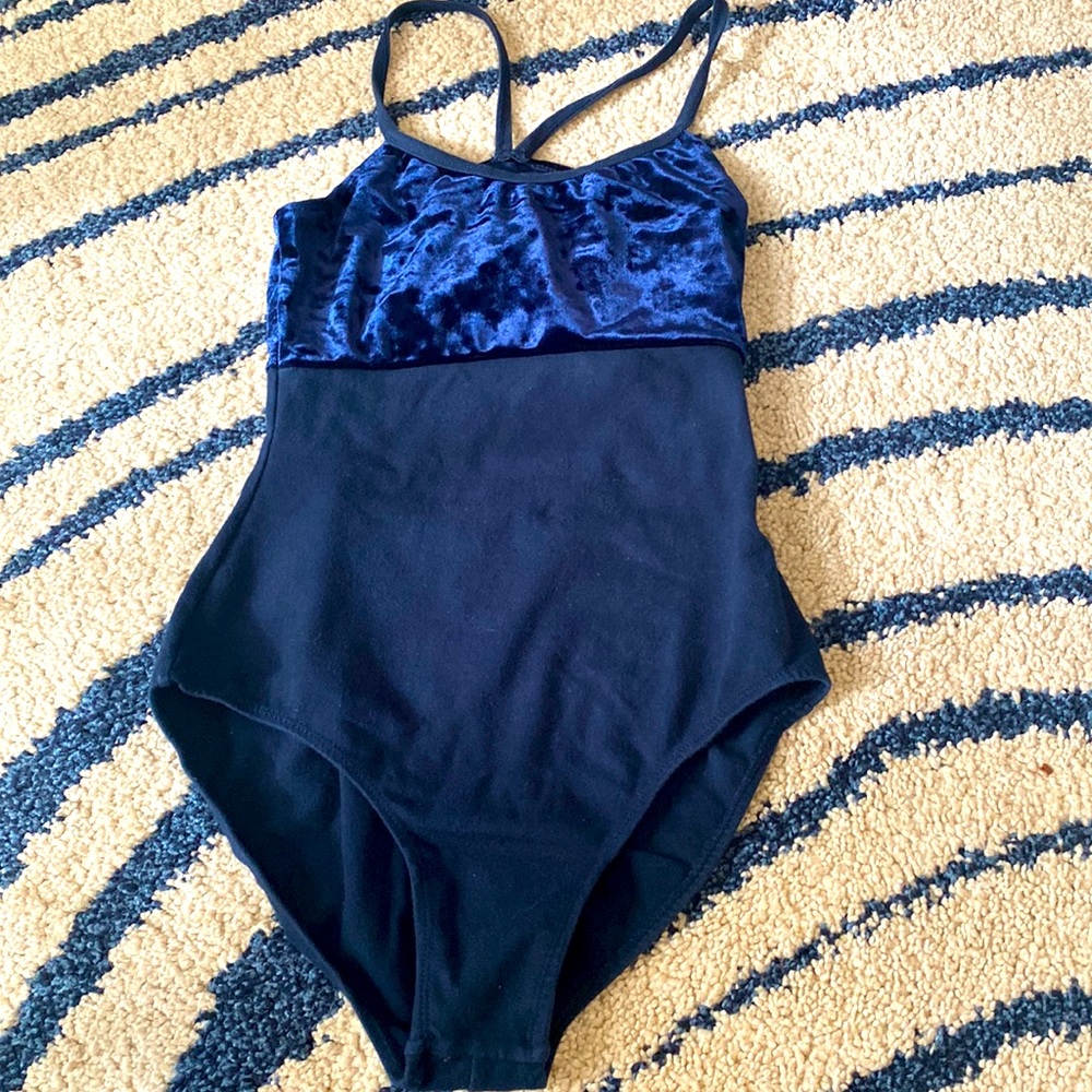 Beautiful dark blue velvet ballet leotard🫐